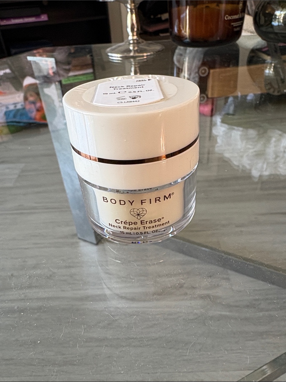 Body Firm Crêpe Erase Neck Repair Treatment - White